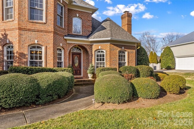 13718 Robert Walker Dr in Davidson, NC - Building Photo - Building Photo