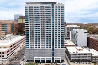 Two Twelve Clayton in Clayton, MO - Building Photo - Building Photo