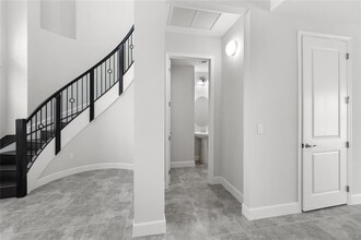 5418 Empire Dr in Westlake, FL - Foto de edificio - Building Photo
