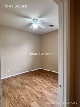 4237 S Splendor Pl in Gilbert, AZ - Foto de edificio - Building Photo