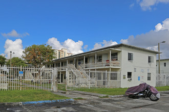 50th Street Heights Apartments in Miami, FL - Building Photo - Building Photo