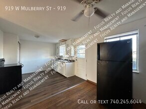 919 W Mulberry St in Lancaster, OH - Building Photo - Building Photo