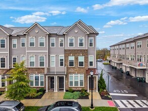 105 Robeson St in Somerville, NJ - Building Photo - Building Photo