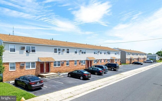 property at 1905 N Missouri Ave
