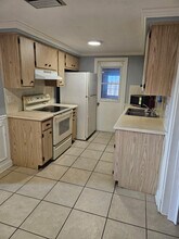 11205 Meadow Dr in Port Richey, FL - Building Photo - Building Photo