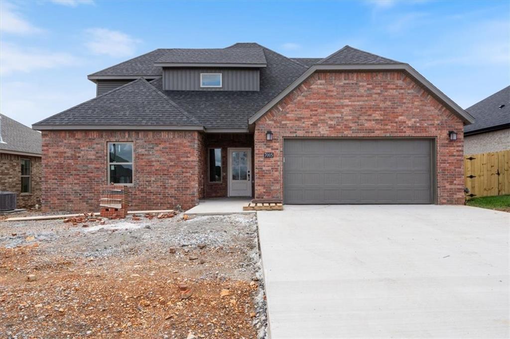 7005 SW High Meadow Blvd in Bentonville, AR - Building Photo