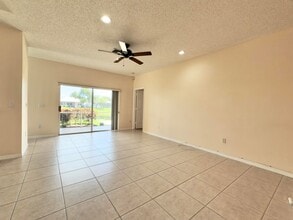 10860 Fillmore Dr in Boynton Beach, FL - Building Photo - Building Photo