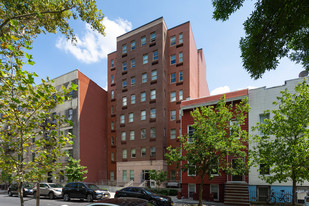 1422 Crotona Park East Apartments