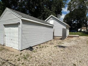 718 Kirkwood Ave in Waterloo, IA - Building Photo - Building Photo