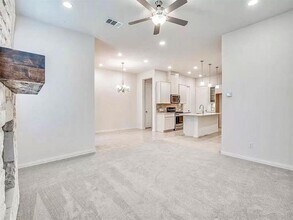17751 Shumard Oak Dr in Dallas, TX - Building Photo - Building Photo