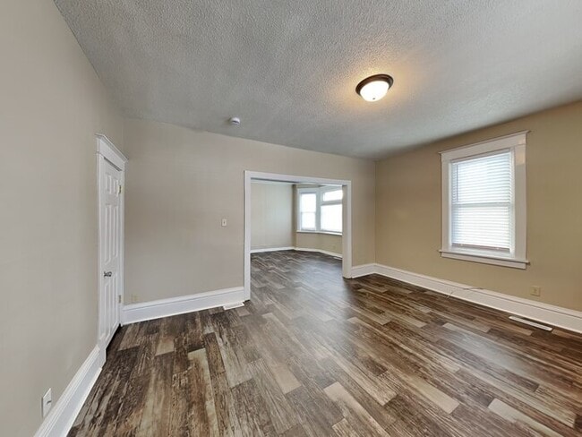 437 4th Ave S in South St. Paul, MN - Building Photo - Building Photo