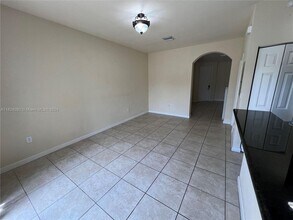 748 SE 32nd Ave in Homestead, FL - Building Photo - Building Photo