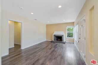 530 W Montana St in Pasadena, CA - Building Photo - Building Photo