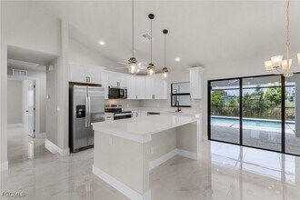 2510 SW 17th Ave in Cape Coral, FL - Building Photo - Building Photo