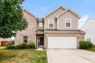 12331 Quarterback Ln in Fishers, IN - Building Photo