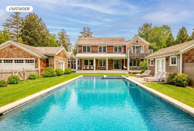 268 Madison St in Sag Harbor, NY - Building Photo - Building Photo