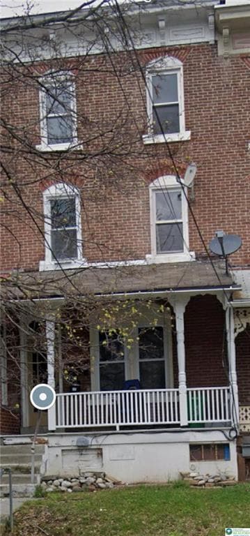 property at 425 Liberty St