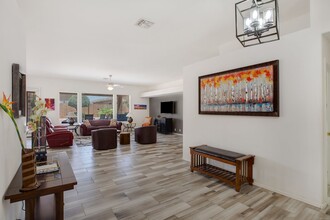 2727 S Drexel in Mesa, AZ - Foto de edificio - Building Photo