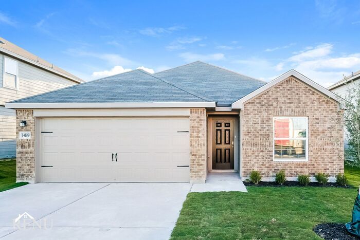 14109 Hacienda Ests Dr in Elgin, TX - Building Photo