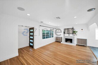 15243 Morrison St in Los Angeles, CA - Building Photo - Building Photo
