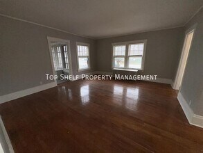 3103 Grand Ave in Des Moines, IA - Building Photo - Building Photo