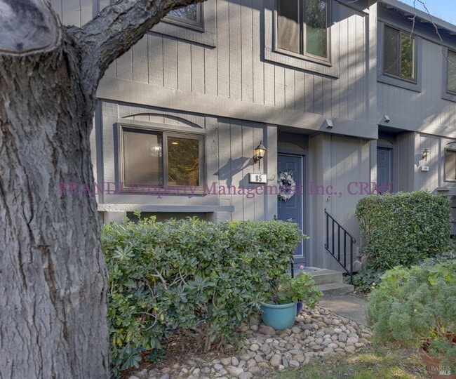 property at 85 Gazania Ct