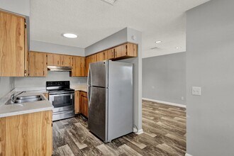950 Smith St in Orange City, FL - Building Photo - Building Photo
