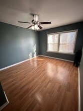 2421 W 60th St in Chicago, IL - Building Photo - Building Photo