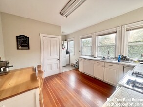 3 Mount Vernon St, Unit 1 in Boston, MA - Building Photo - Building Photo