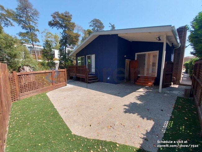 property at 1296 Albina Ave