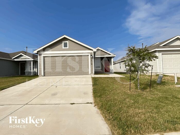 2418 Double Oak Dr in New Braunfels, TX - Building Photo