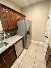 6234 Willis St, Unit 81-202 in Groves, TX - Building Photo - Building Photo