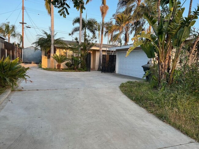 property at 14208 Neargrove Rd