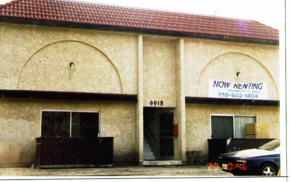 6918 Hinds Ave in North Hollywood, CA - Building Photo - Building Photo