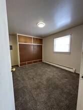 1211 Broadwater Ave in Billings, MT - Building Photo - Building Photo