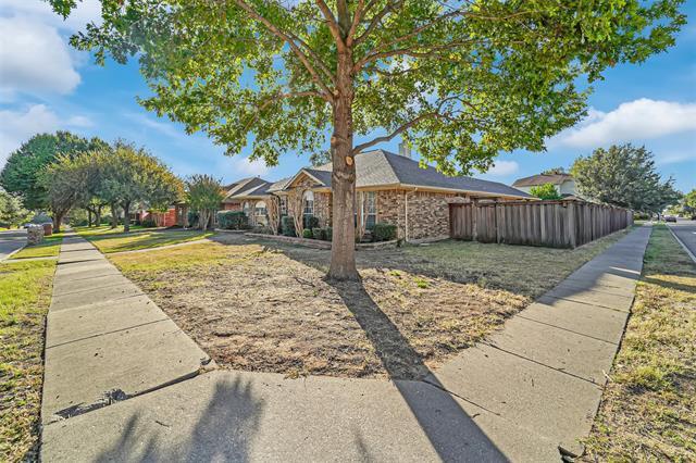 806 Weeping Willow Ct in Allen, TX - Foto de edificio - Building Photo