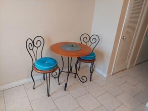 232 Hibiscus Ave in Lauderdale-by-the-Sea, FL - Building Photo - Building Photo