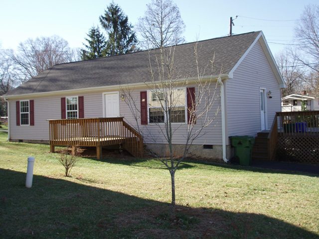 55 Broadview Dr in Asheville, NC - Building Photo