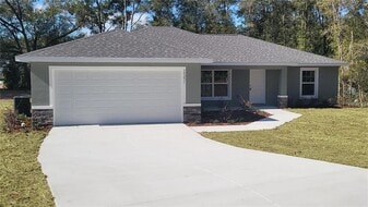 19231 SW 97th St in Dunnellon, FL - Building Photo