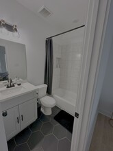 4624 Maggie St in Houston, TX - Foto de edificio - Building Photo