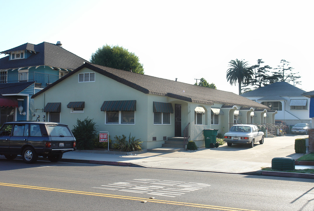 253 N Glassell St in Orange, CA - Building Photo