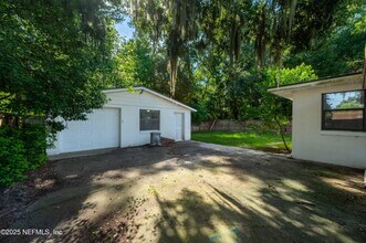 777 La Marche Dr in Jacksonville, FL - Building Photo - Building Photo