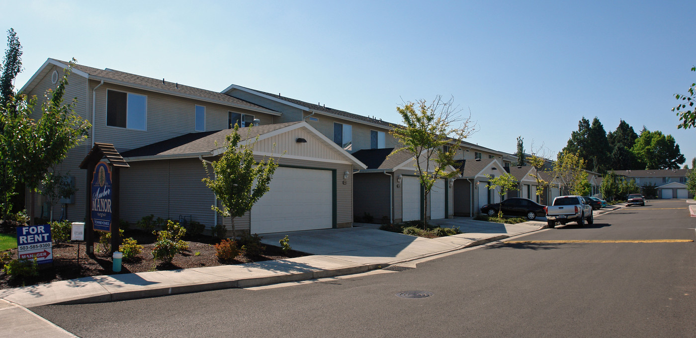 AMBERMANOR in Salem, OR - Building Photo