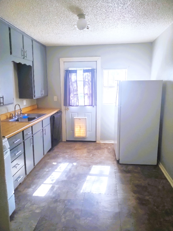 414 NW 97th St in Oklahoma City, OK - Foto de edificio - Building Photo