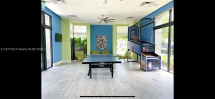 4640 NW 84th Ave, Unit 20 in Doral, FL - Building Photo - Building Photo