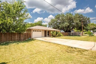 2701 Peach Tree Ln in Cedar Park, TX - Building Photo - Building Photo