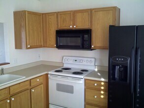 6011 Rifle Gap Way in Colorado Springs, CO - Building Photo - Building Photo