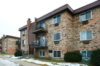 504 Love Dr in Prospect Heights, IL - Building Photo - Building Photo