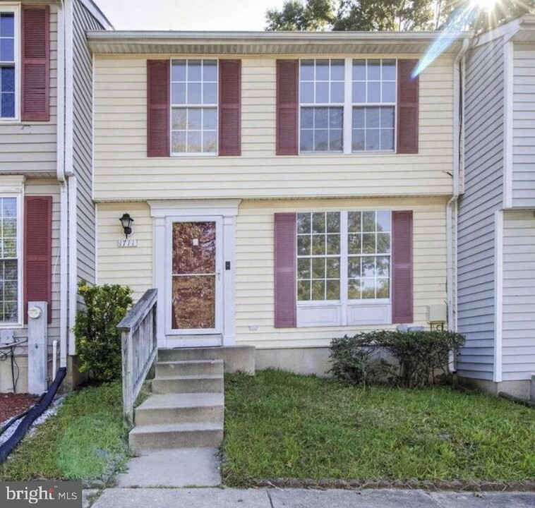 1711 Jacobs Meadow Dr in Severn, MD - Building Photo