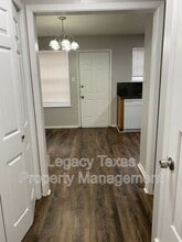 1503 Nolan River Rd in Cleburne, TX - Building Photo - Building Photo